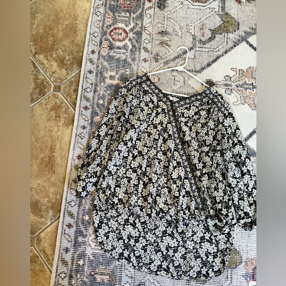 Black and white blouse
